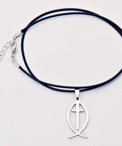 Pez cristiano de metal con collar de colores (Valor por docena)